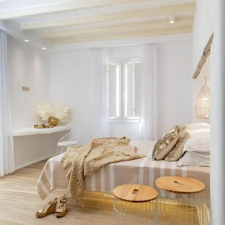 Gold & White *