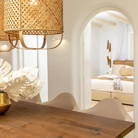 Gold & White Villa Maragkas