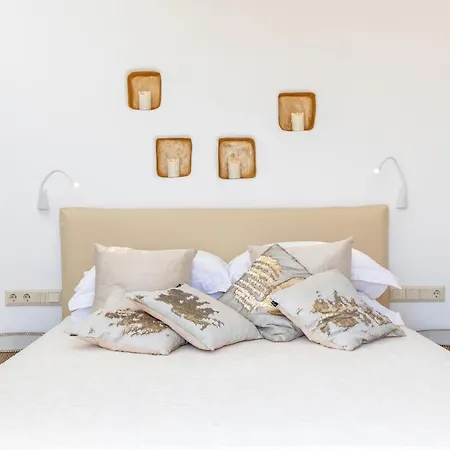 Villa Gold & White *