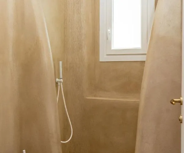 Gold & White 别墅 Maragkas