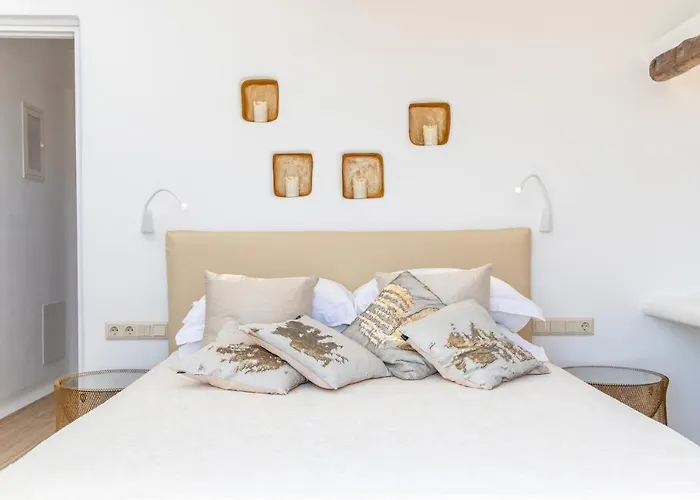 别墅 Gold & White *