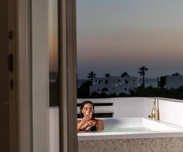 Gold & White 别墅 Maragkas