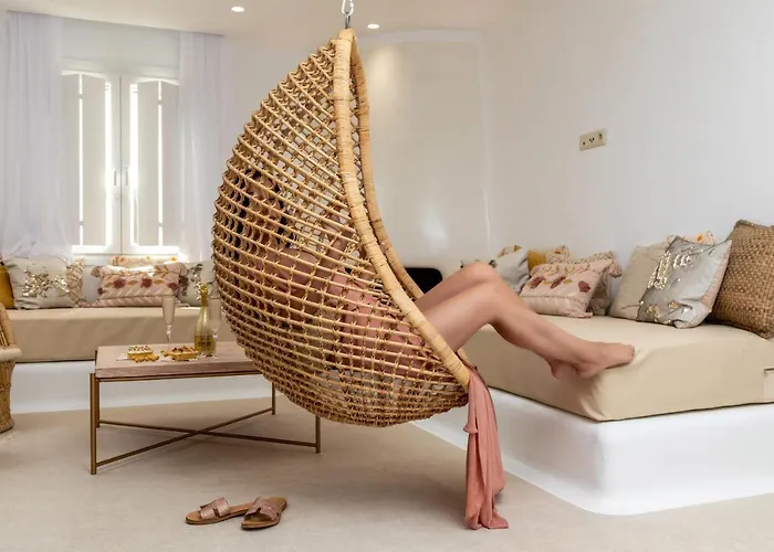 Gold & White 别墅 Maragkas