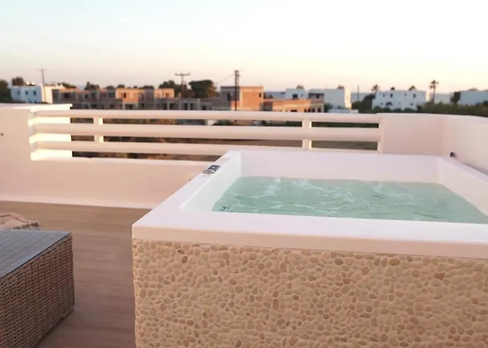 别墅 Gold & White *